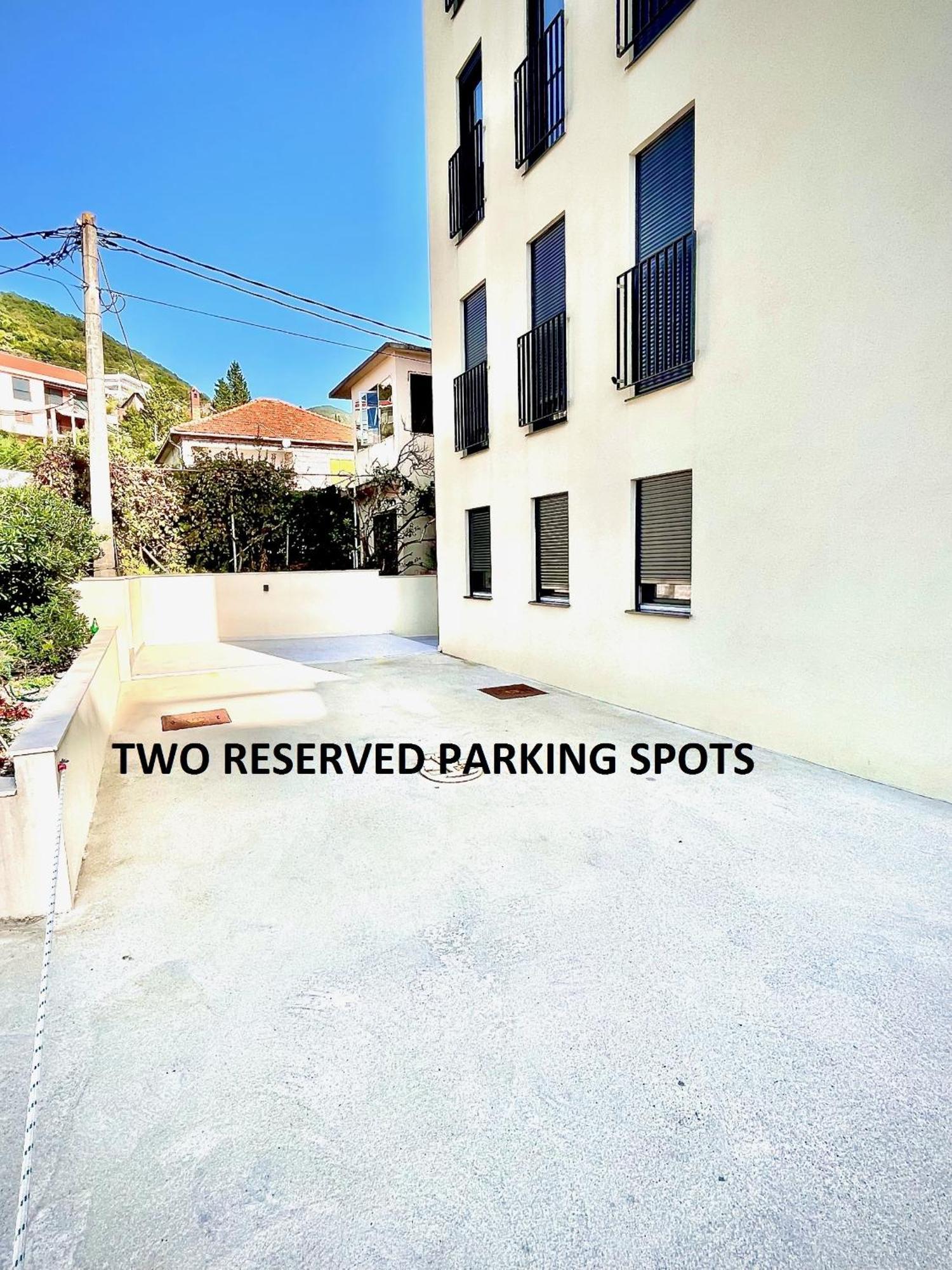 Fides Stylish Apartments Tivat With Pool 외부 사진
